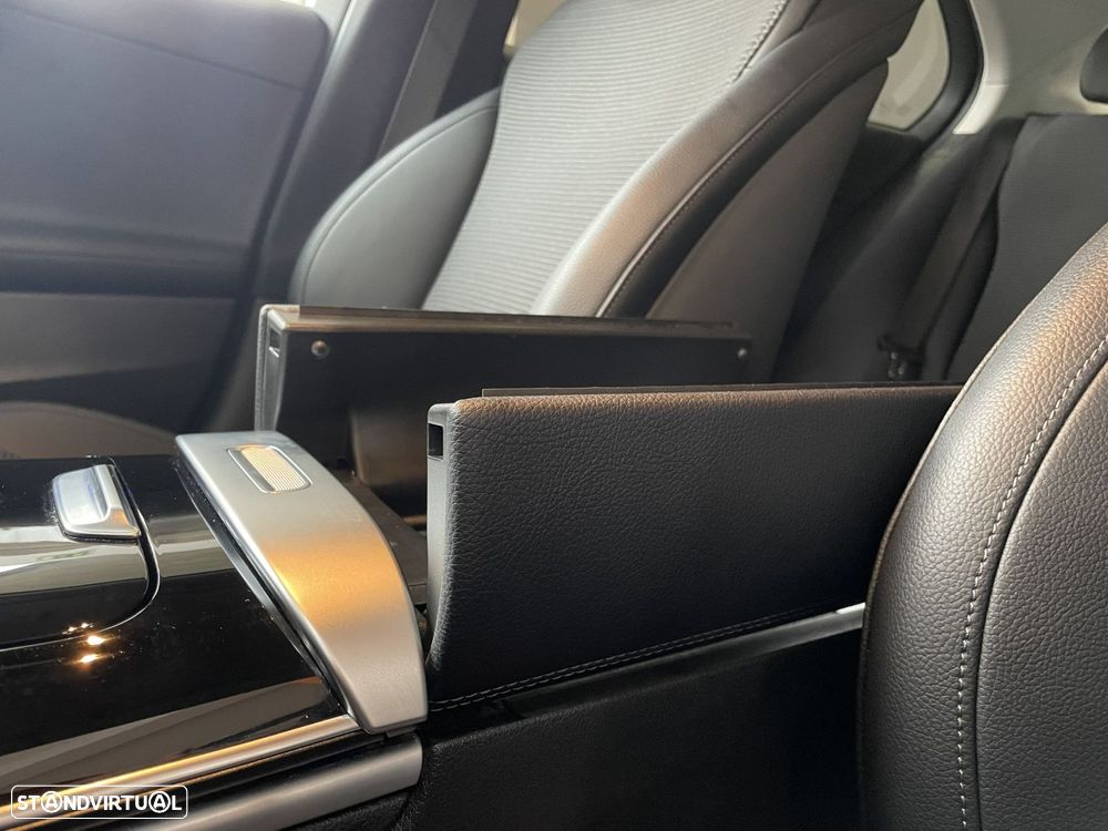 Mercedes-Benz C 220 d Avantgarde - 32