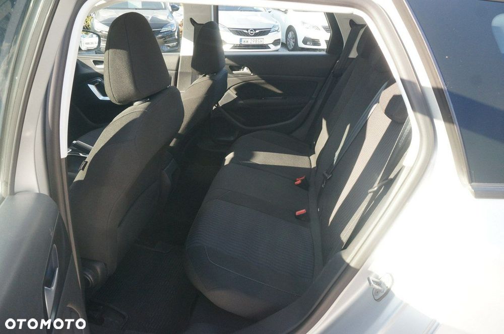 Peugeot 308 1.6 BlueHDi Active S&S - 23