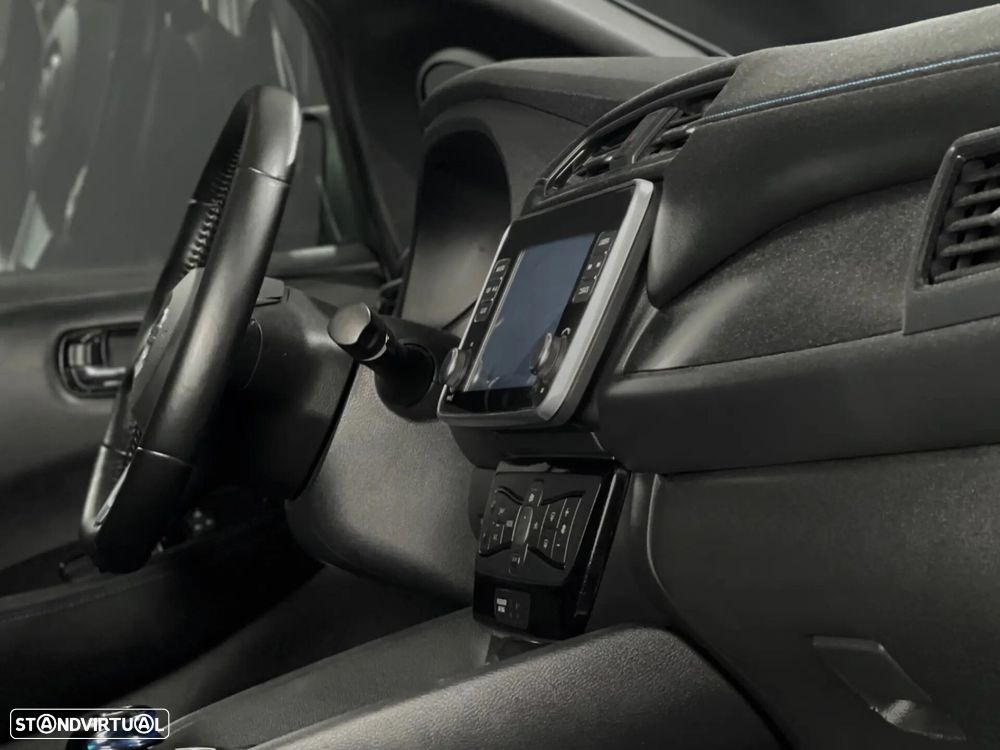Nissan Leaf - 9