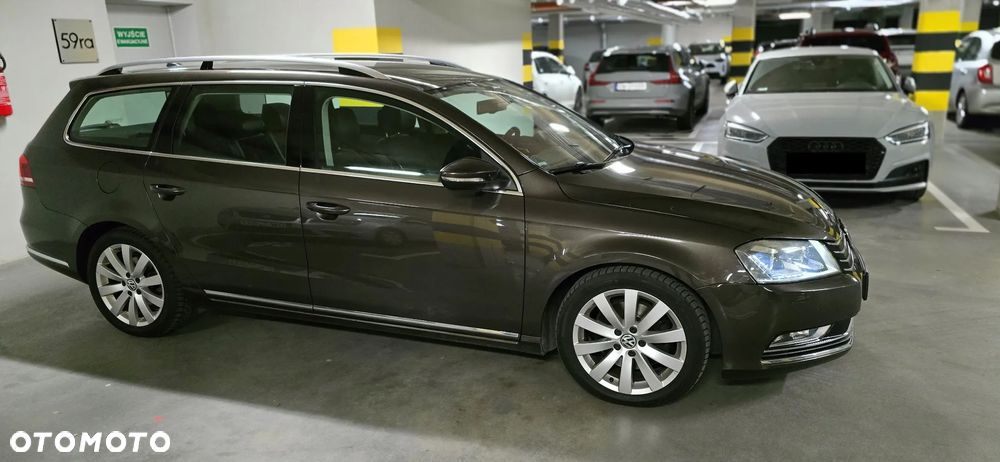 Volkswagen Passat 2.0 TDI 4Motion DSG BlueMotion Tech Exclusive - 2