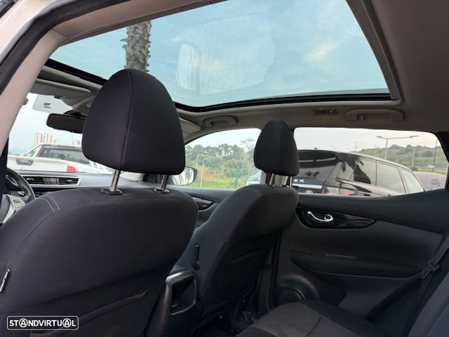 Nissan Qashqai 1.5 dCi TEKNA+ - 12