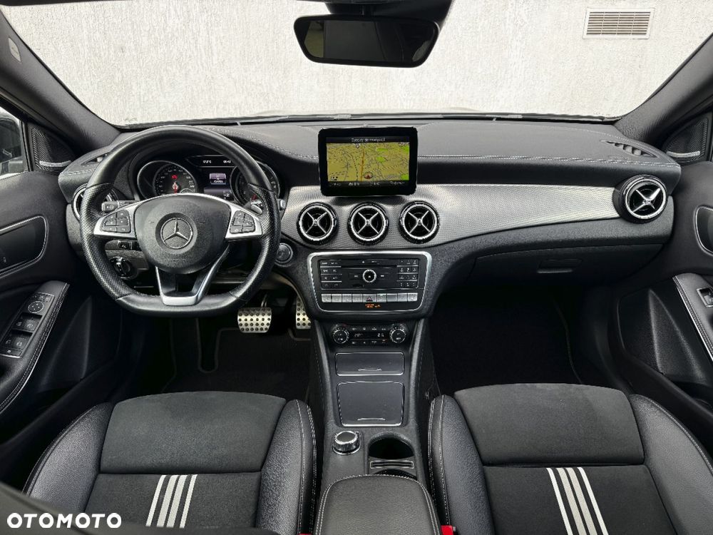 Mercedes-Benz GLA - 6