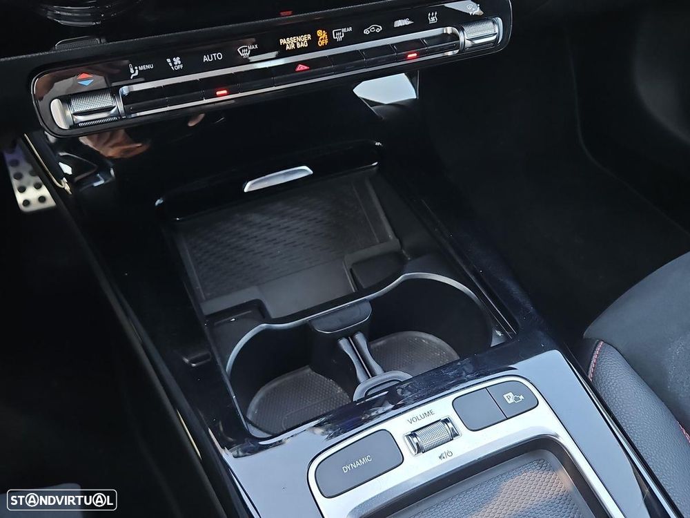 Mercedes-Benz A 250 e - 22