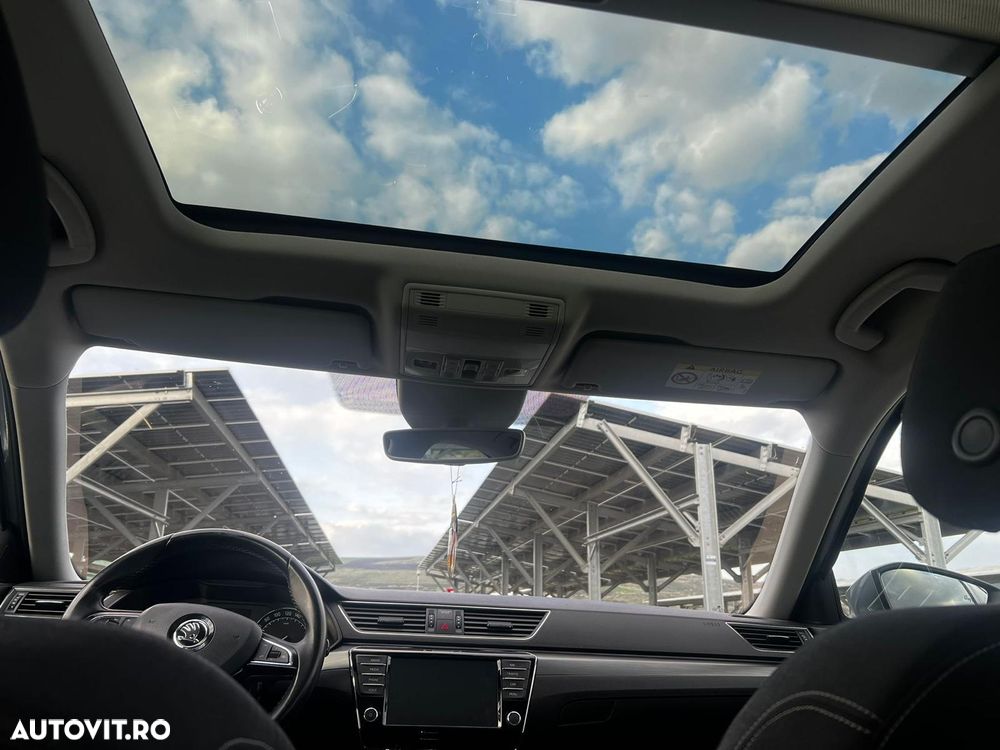 Skoda Superb 2.0 TDI DSG Style - 14