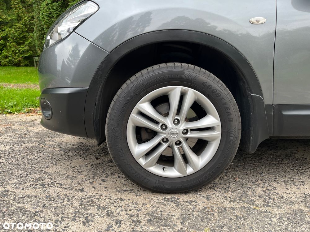 Nissan Qashqai - 13