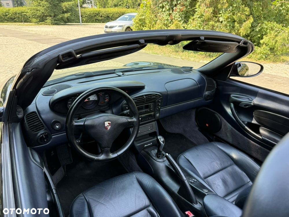 Porsche Boxster - 11
