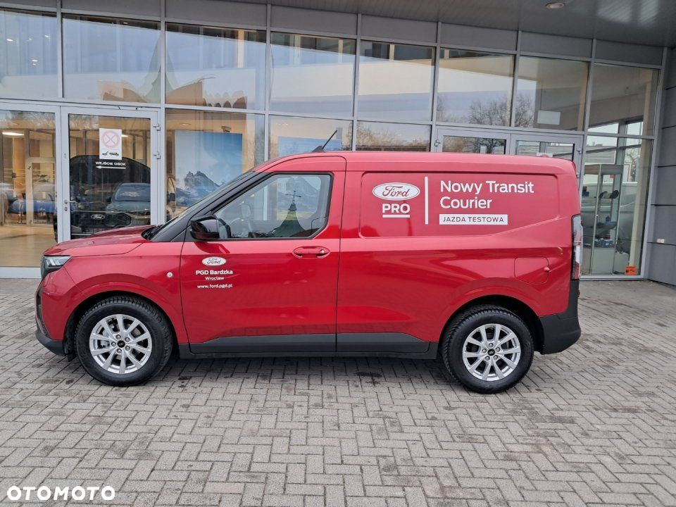 Ford Transit Courier - 3