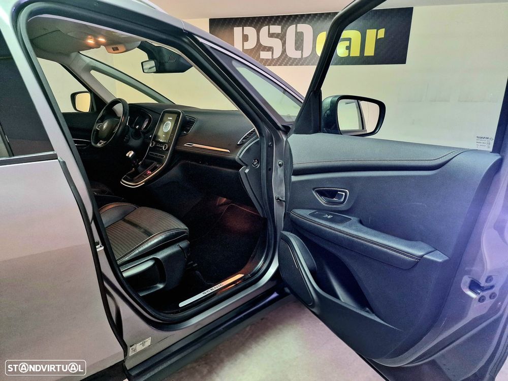Renault Grand Scénic 1.6 dCi Intens SS - 24