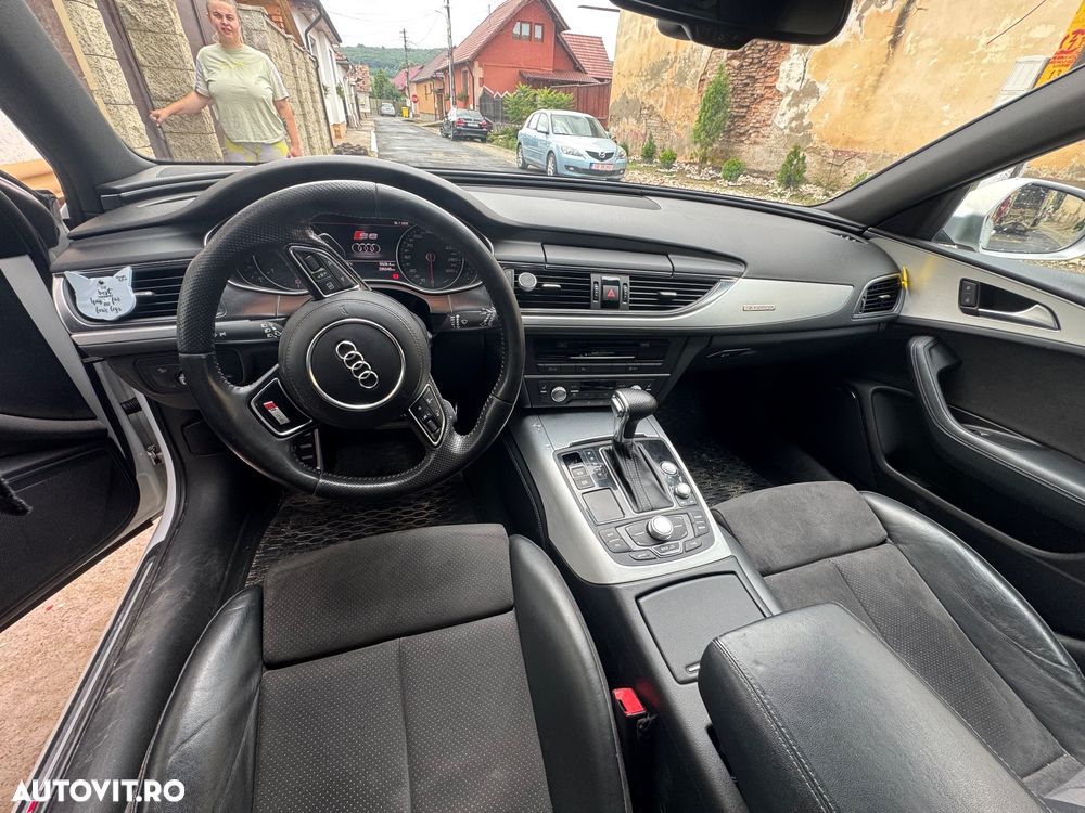 Audi A6 Avant - 8