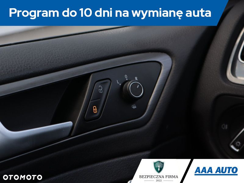 Volkswagen Golf - 19