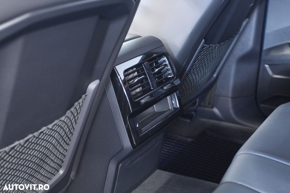 Volkswagen Touareg - 14