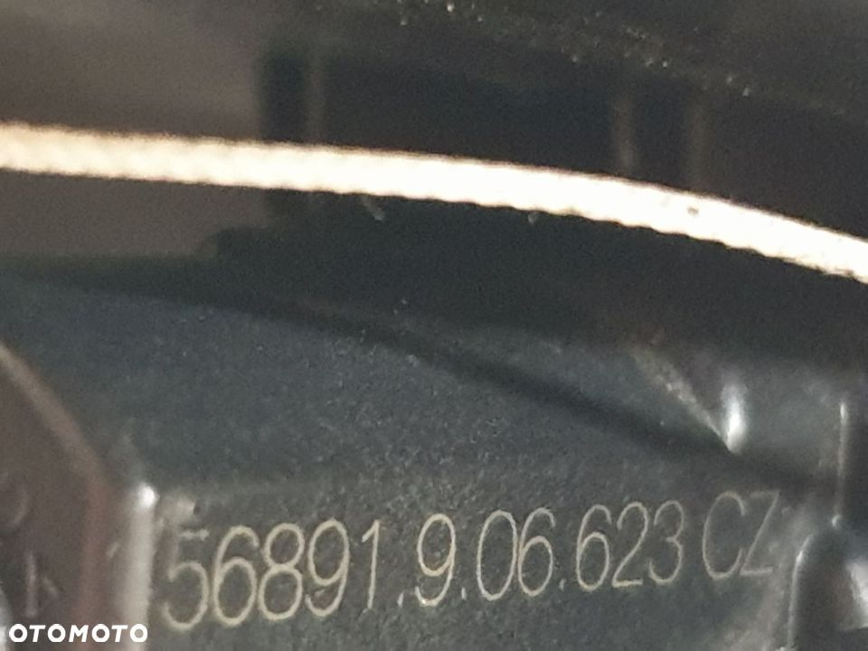 JEEP COMPASS 1.4T od 2018 roku . Klapka Wlewu Paliwa - 15