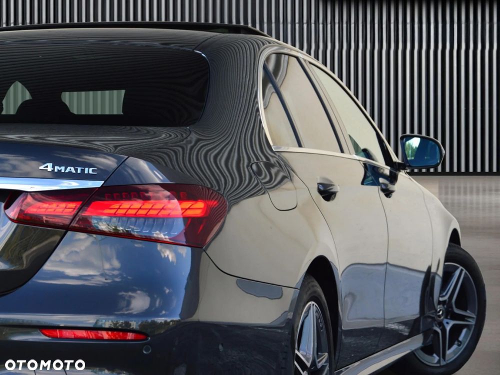 Mercedes-Benz Klasa E 220 d 4-Matic AMG - 11