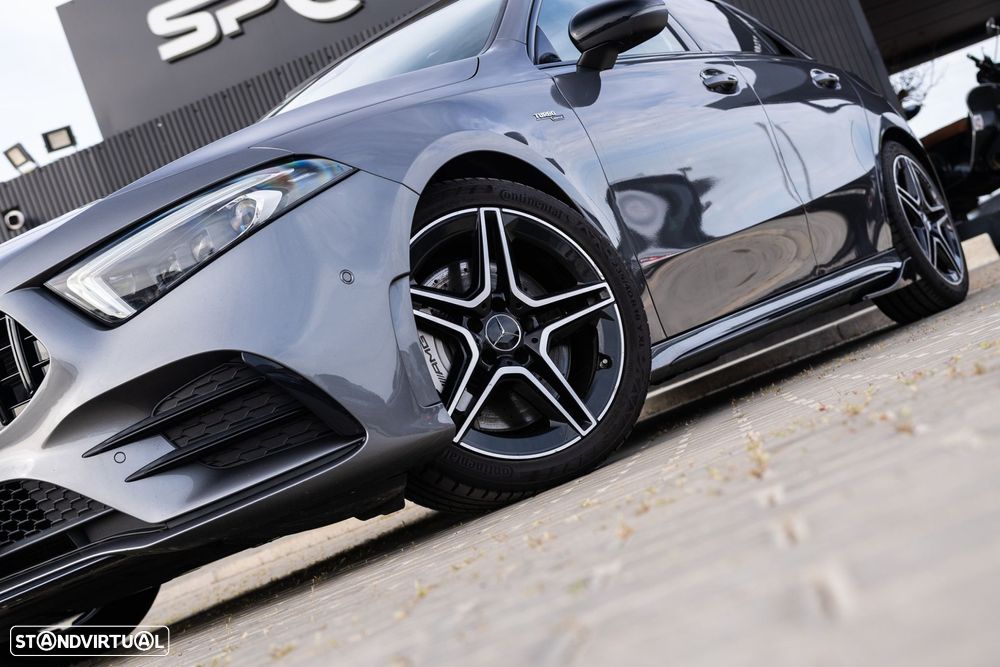 Mercedes-Benz A 35 AMG 4Matic Speedshift DCT 7G - 4