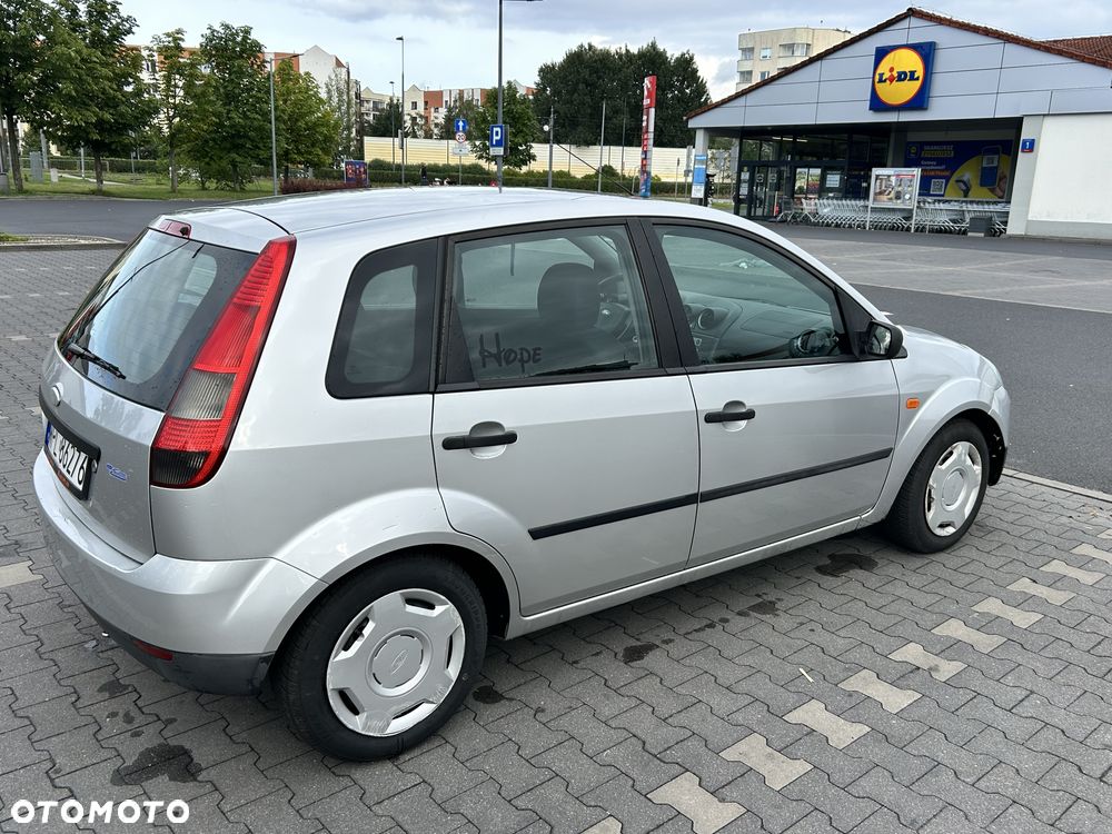 Ford Fiesta - 3