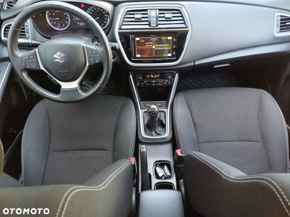 Suzuki SX4 - 8