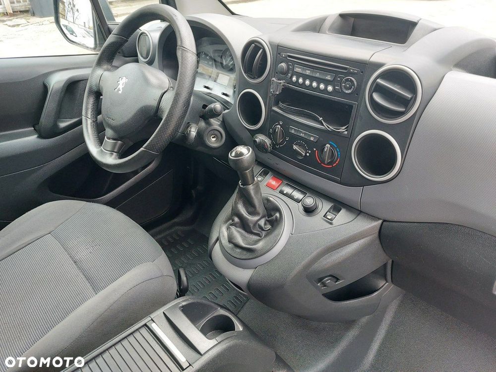 Peugeot Partner - 11