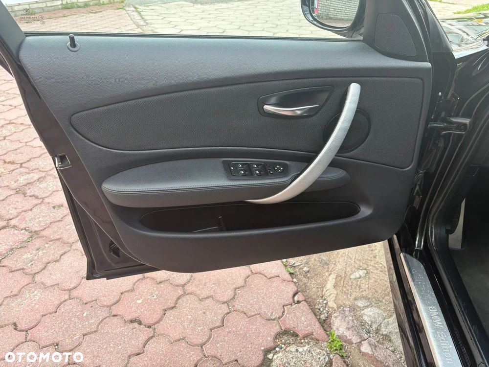 BMW Seria 1 118i Edition Sport - 25