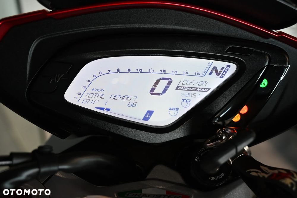 MV AGUSTA Brutale - 9