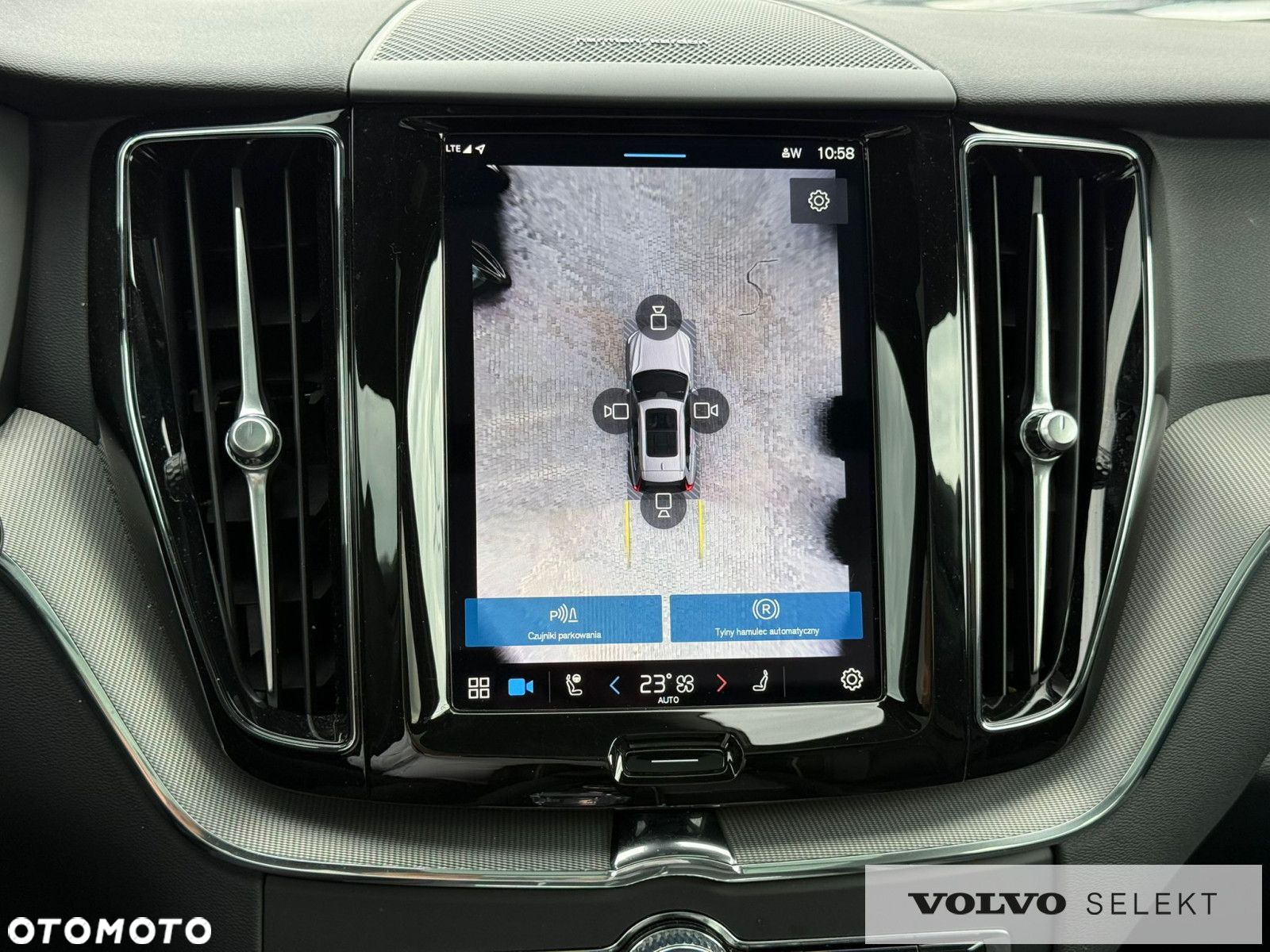 Volvo XC 60 - 27