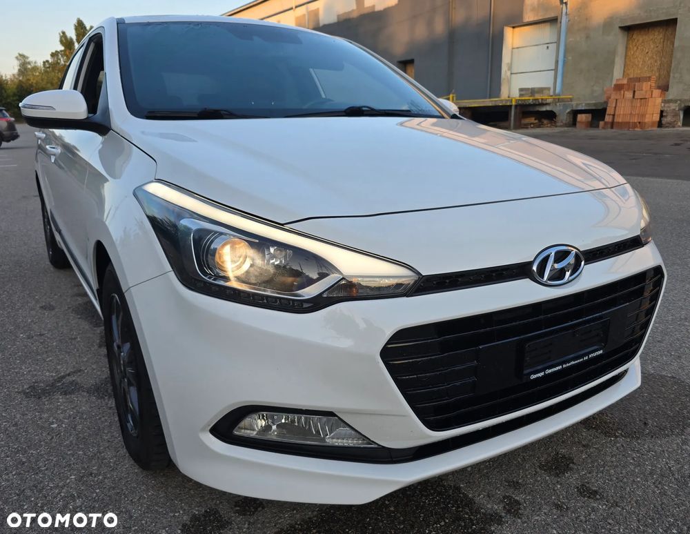 Hyundai i20 - 23