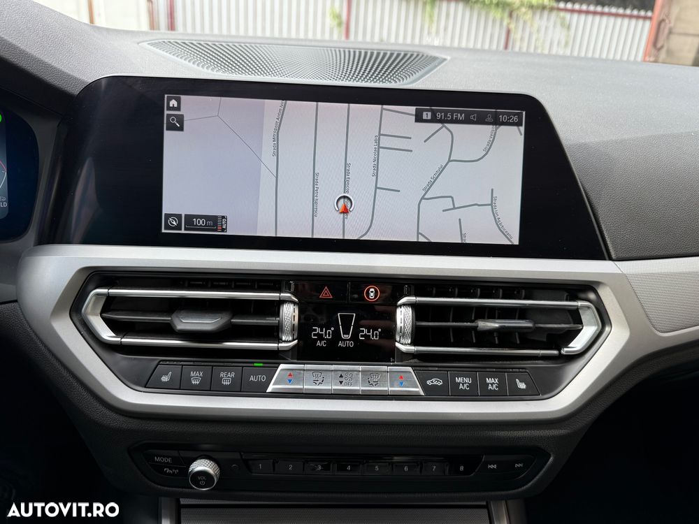 BMW Seria 3 320d xDrive AT MHEV - 19