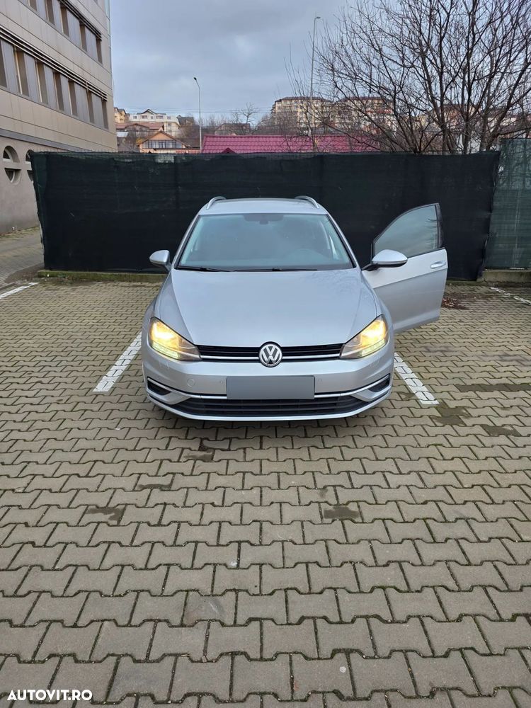 Volkswagen Golf 1.6 TDI DSG Highline - 1