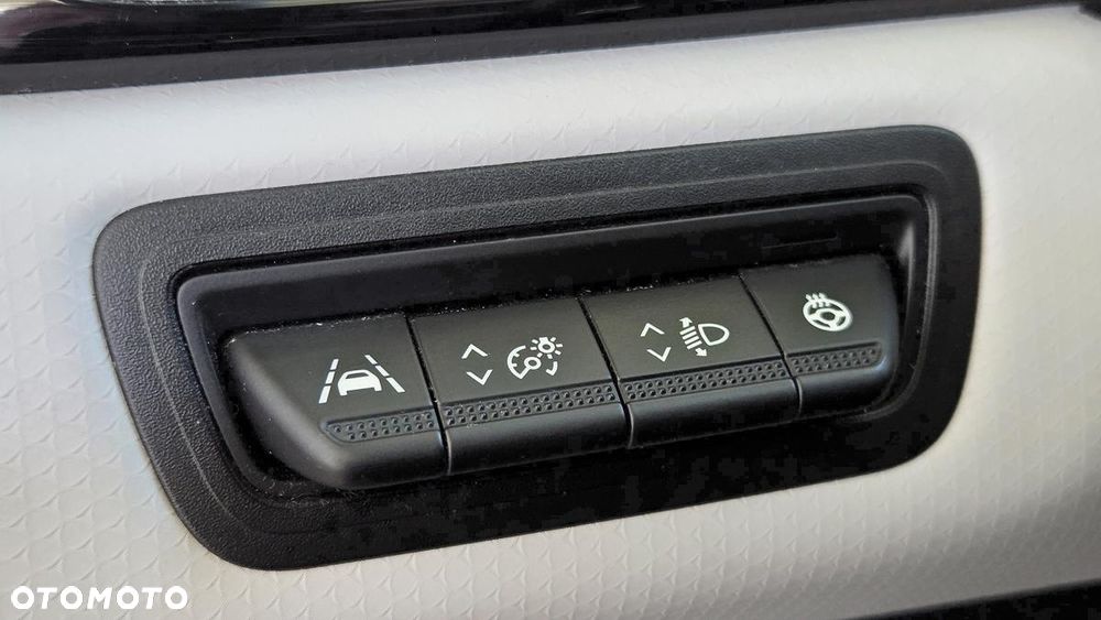 Renault Captur 1.3 TCe Intens EDC - 24