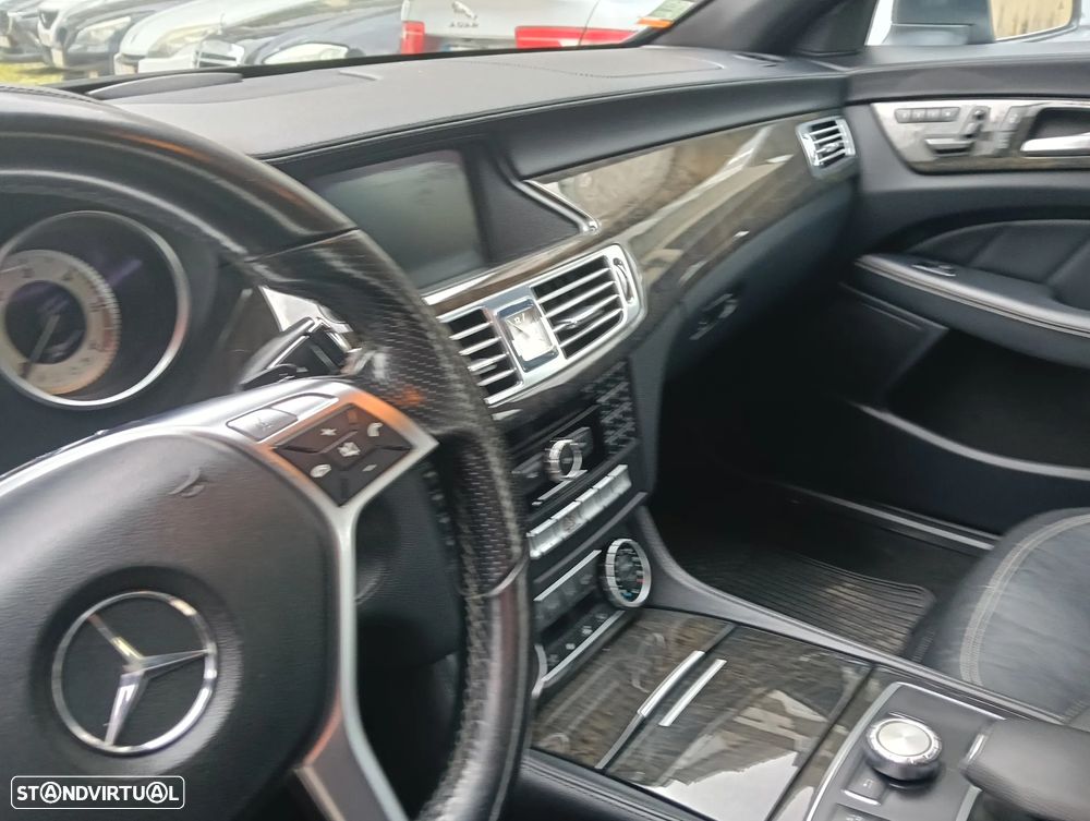 Mercedes-Benz CLS 350 - 24