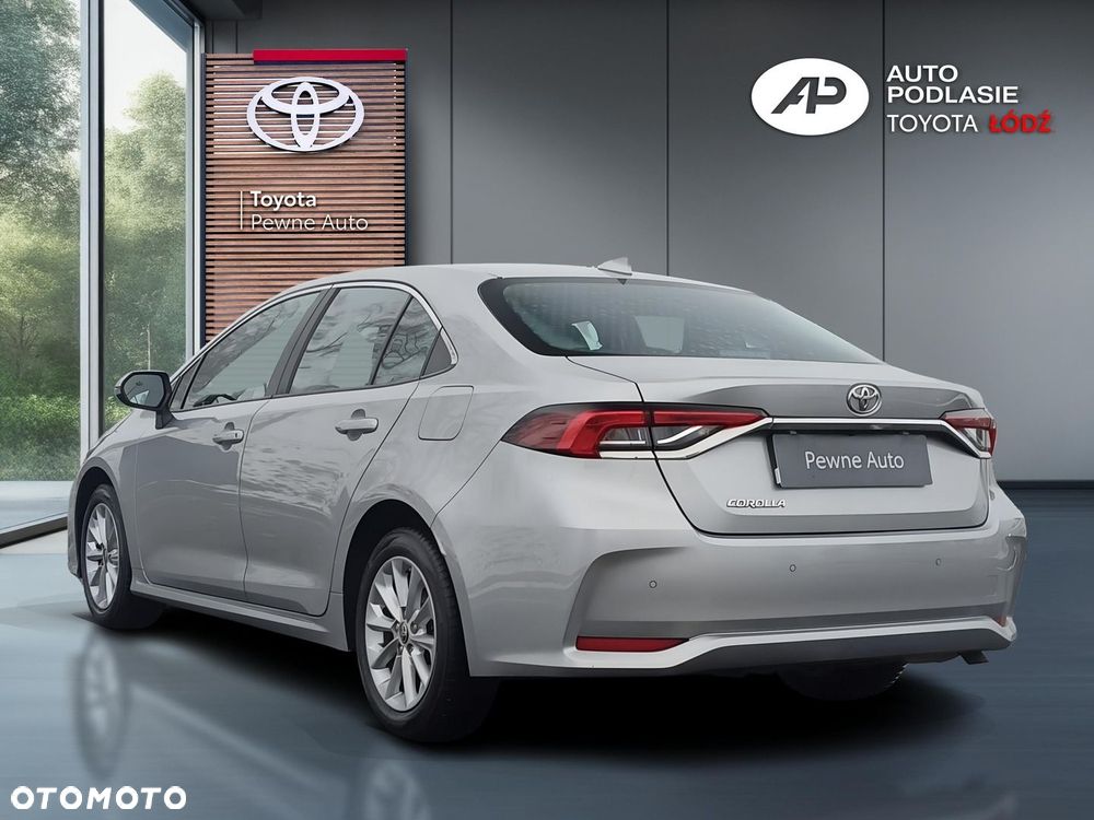 Toyota Corolla - 5