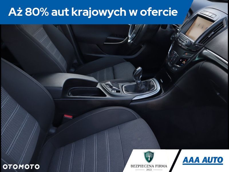 Opel Insignia - 11