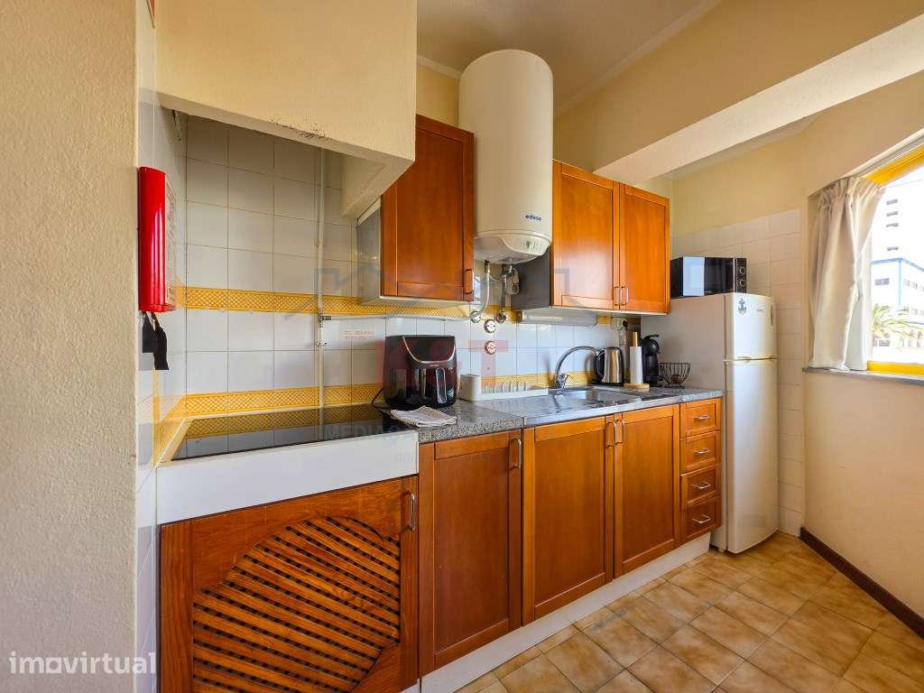 Apartamento T1 Praia da Rocha - Arrendamento Temporário - Grande imagem: 4/13