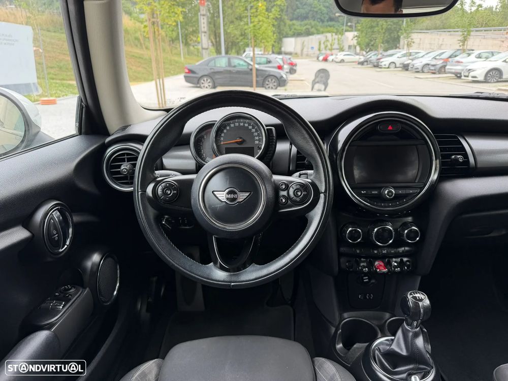 MINI 3 Portas Cooper - 9