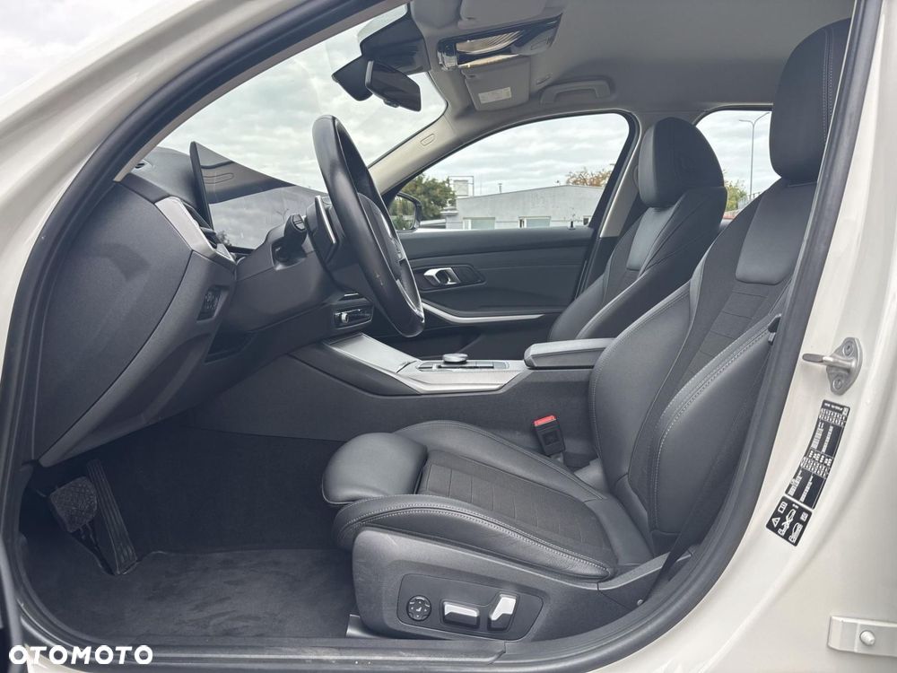 BMW Seria 3 - 8