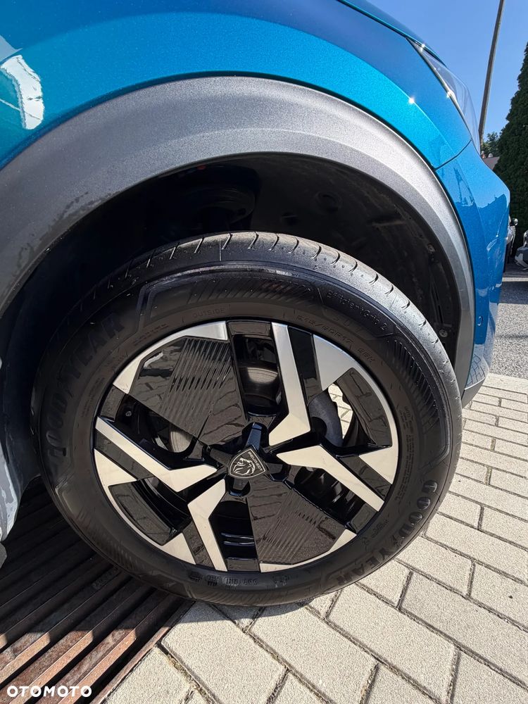 Peugeot 2008 1.2 PureTech Allure S&S EAT8 - 16