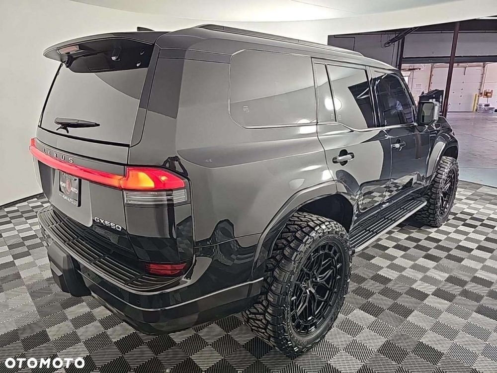 Lexus GX - 4