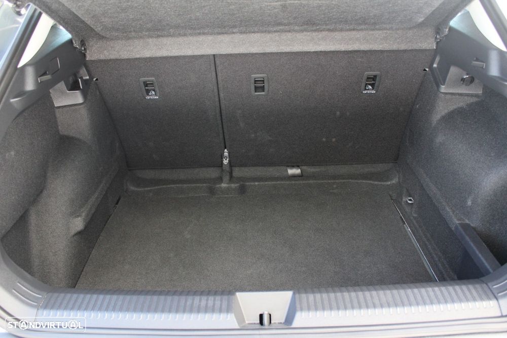 VW T-Roc 1.5 eTSI Trend DSG - 8