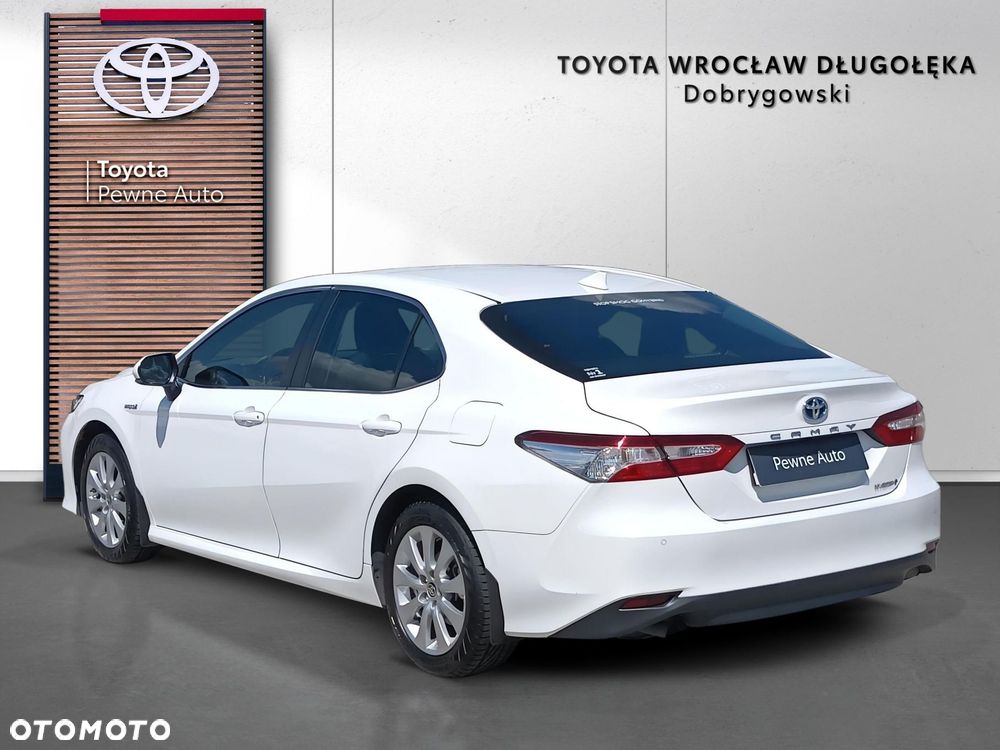 Toyota Camry 2.5 Hybrid Comfort CVT - 5