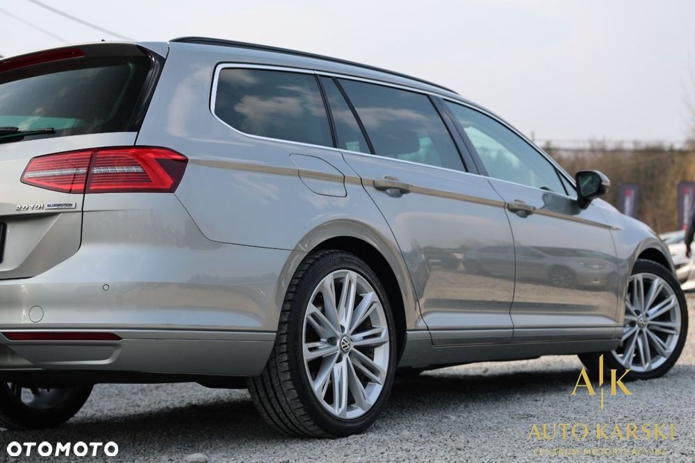 Volkswagen Passat Variant - 12