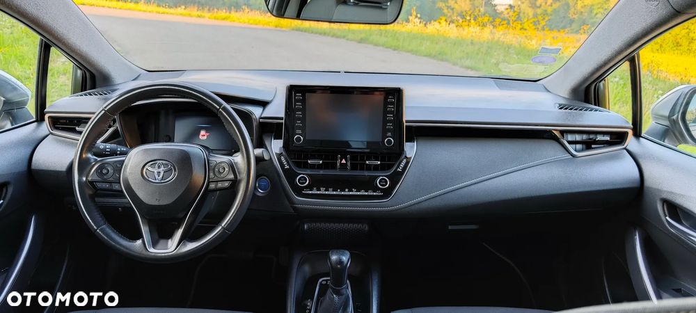 Toyota Corolla 1.8 Hybrid Comfort - 9