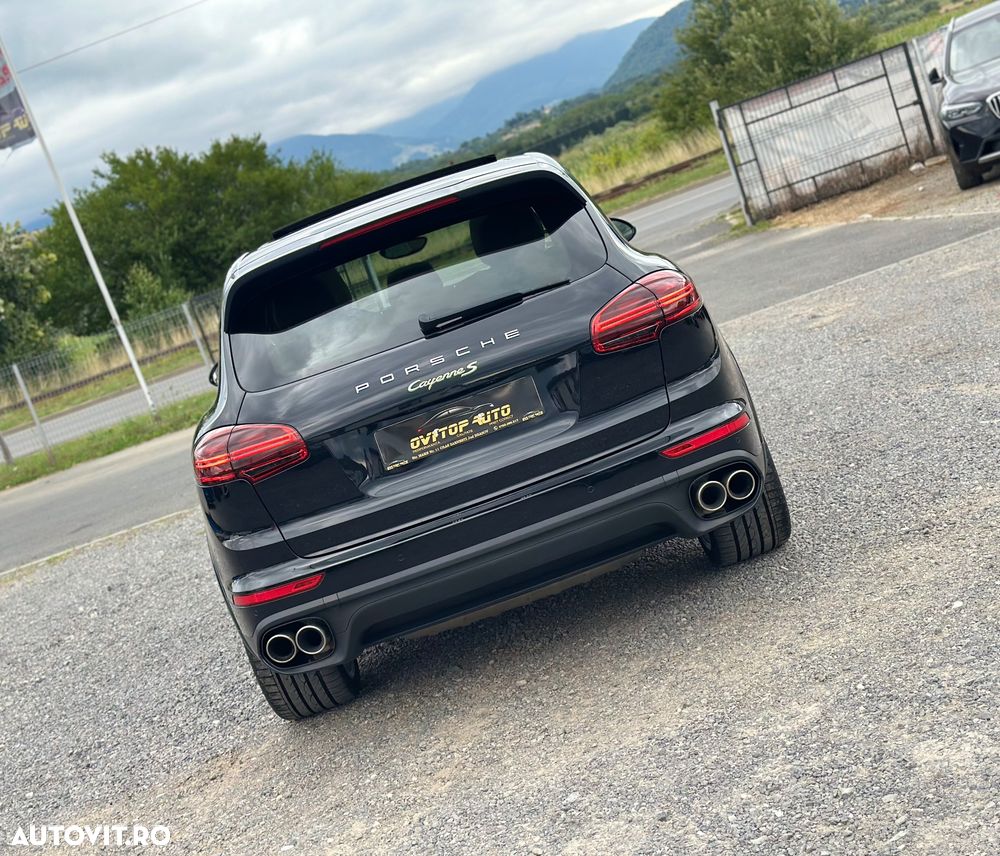 Porsche Cayenne S E-Hybrid Platinum Edition - 21