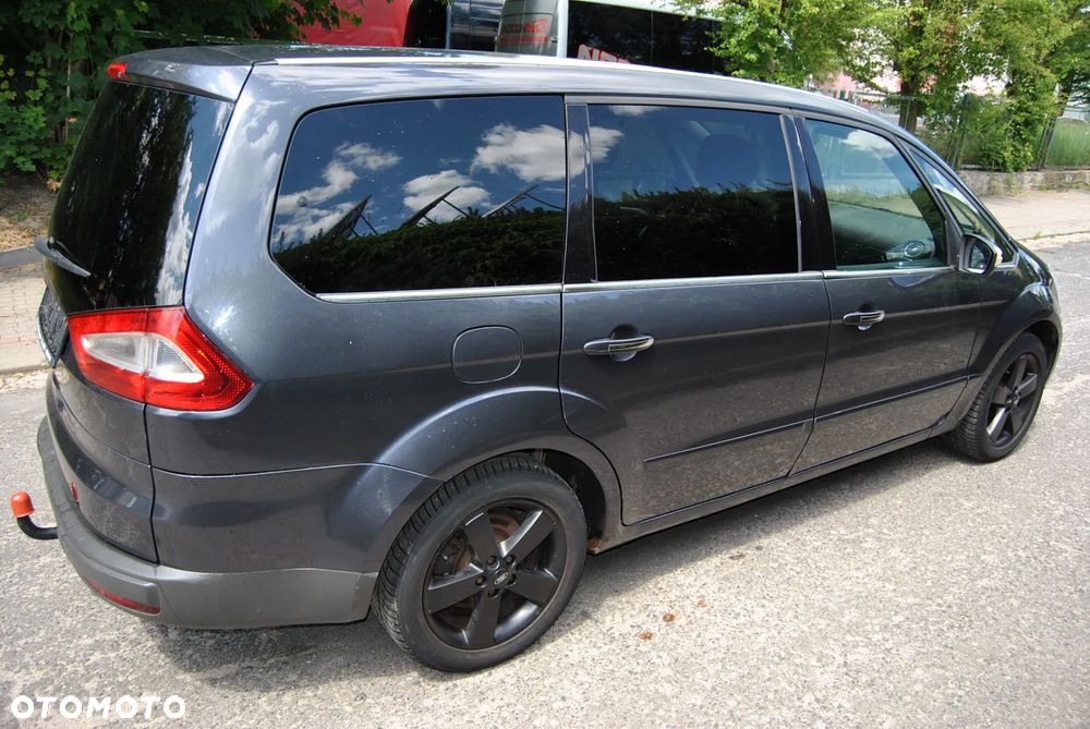 Ford Galaxy 2.0 Concept - 8