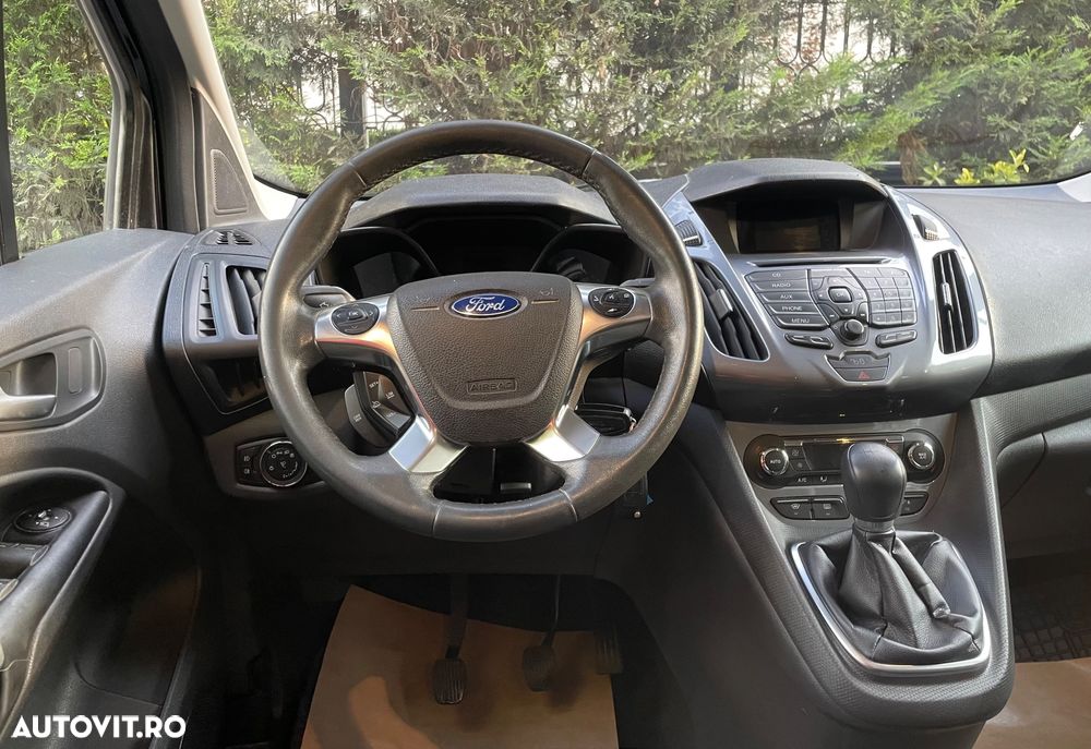 Ford Tourneo Connect 1.6 TDCi Start-Stop Titanium - 21