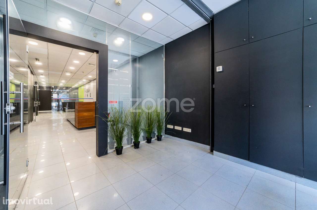 Loja de Luxo na Praça de Alvalade / Av. de Roma – Lisboa - Grande imagem: 3/29