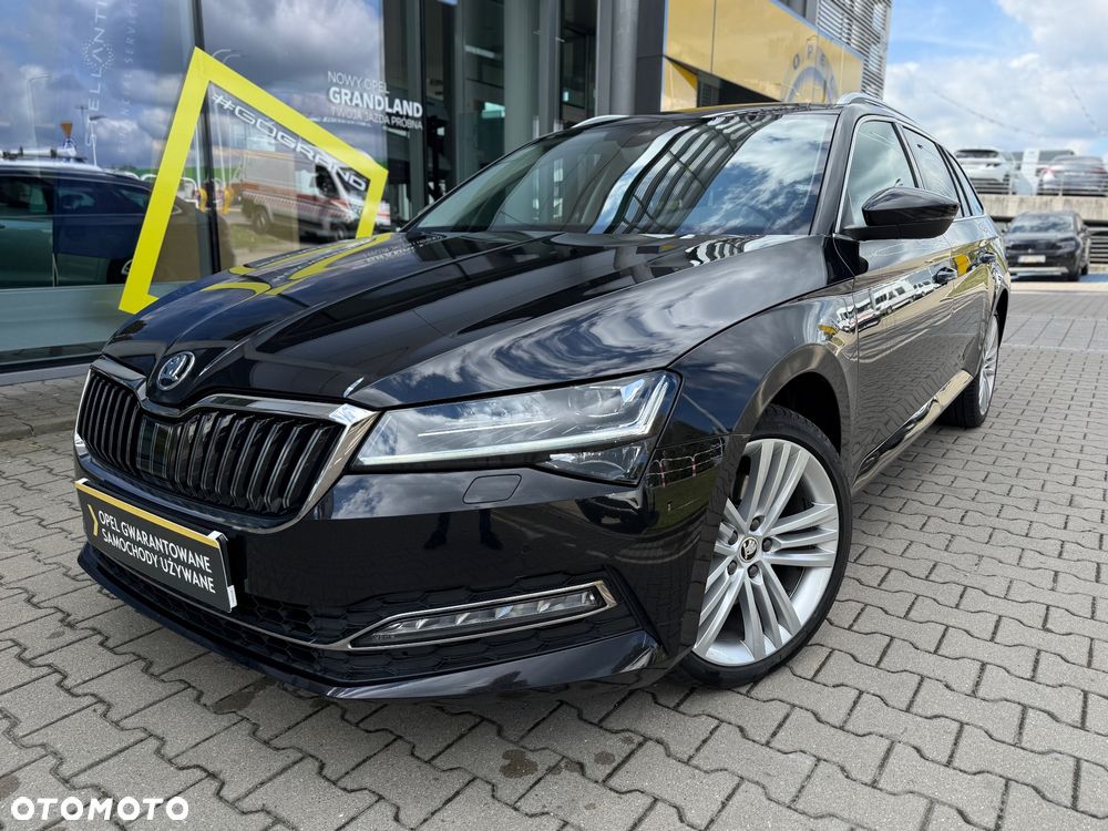 Skoda Superb 2.0 TDI DSG Ambition - 1