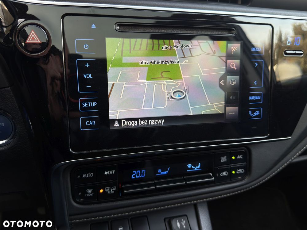 Toyota Auris - 25