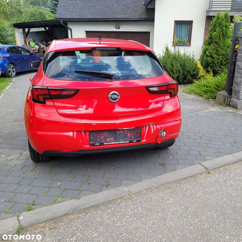 Opel Astra - 16