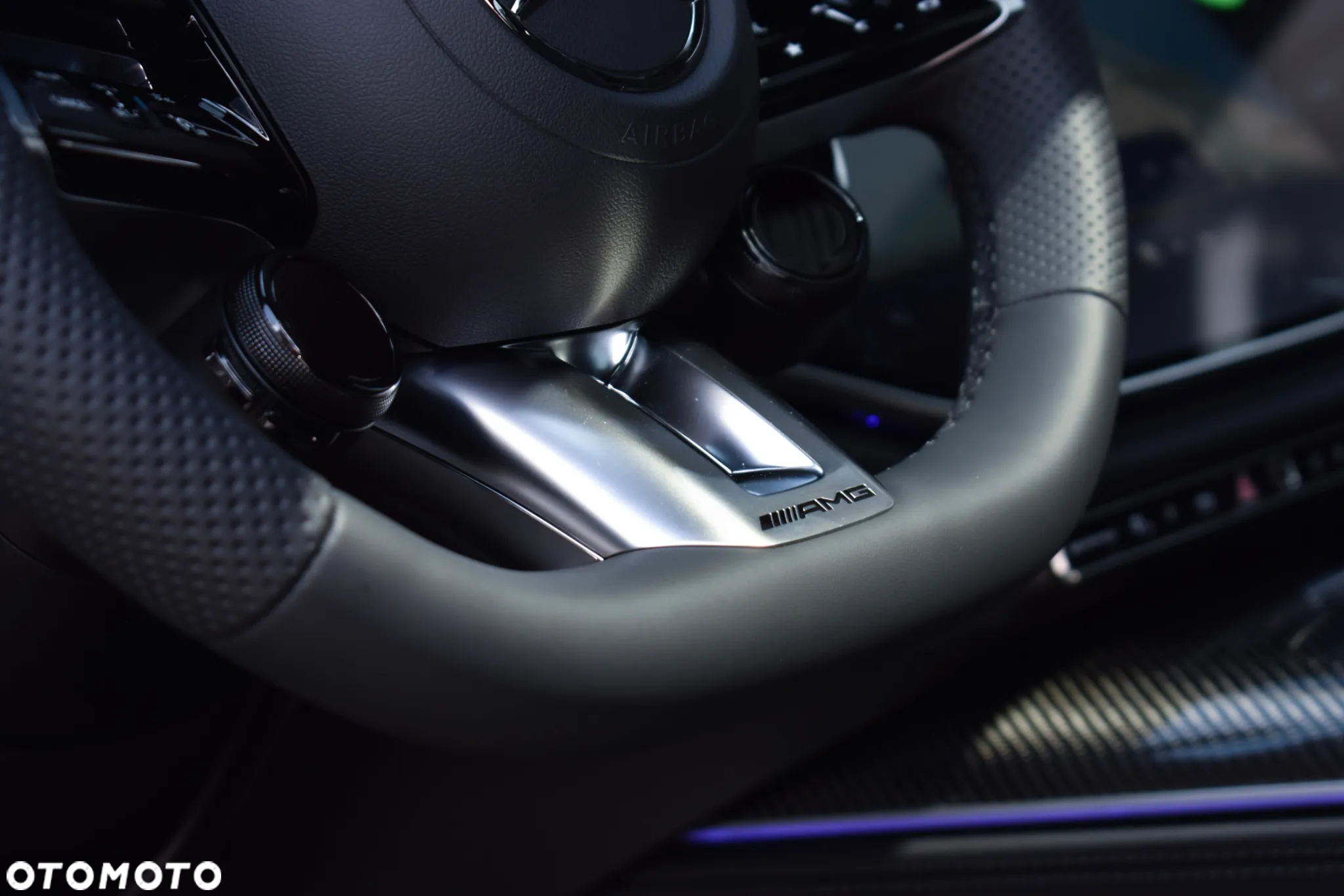 Mercedes-Benz Klasa E AMG 53 PHEV 4Matic+ 9G-Tronic TCT - 30
