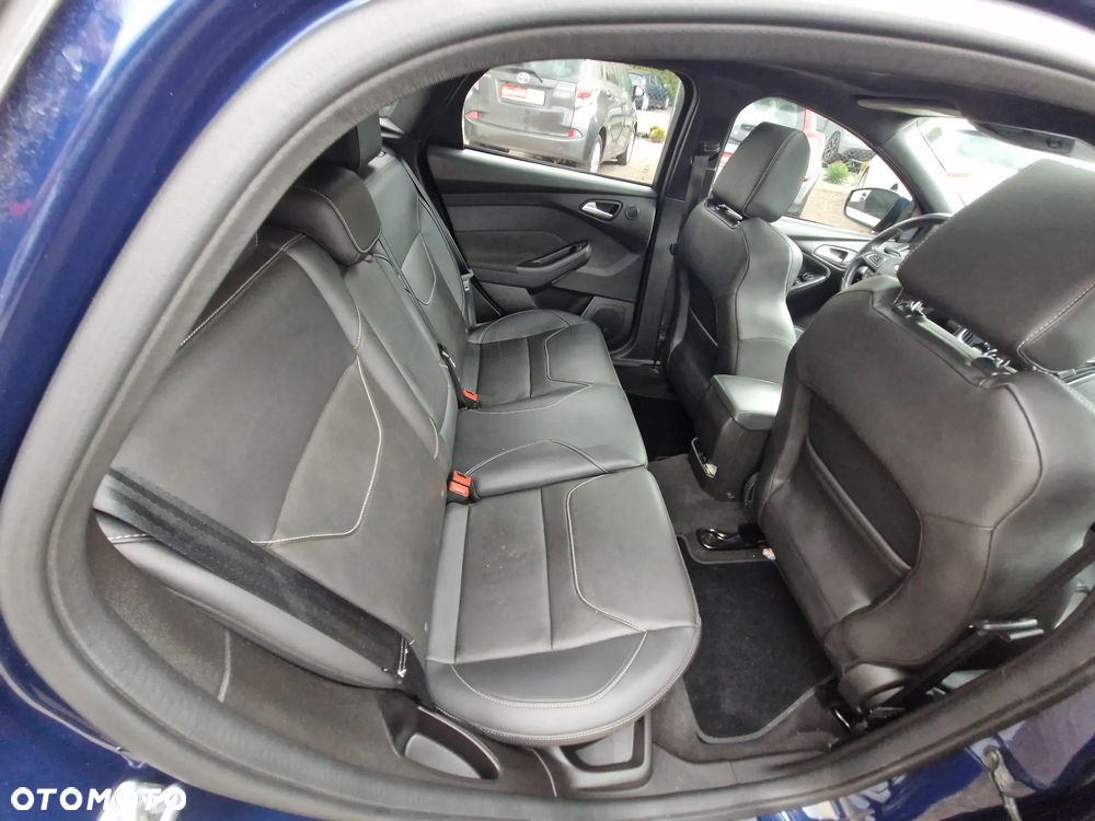 Ford Focus 2.0 EcoBoost ST mit Leder-Exclusiv-Paket - 21