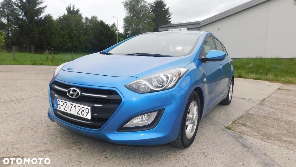Hyundai i30 1.6 Comfort - 18